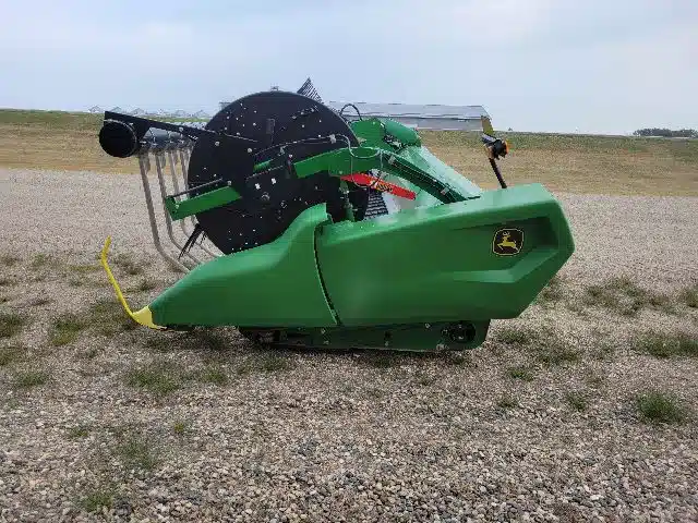 Gallery image 2 for 2024 John Deere RD40F Header - Flex