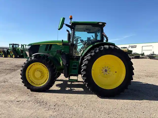 Gallery image 2 for Used 2023 John Deere 6R 175 Tractor
