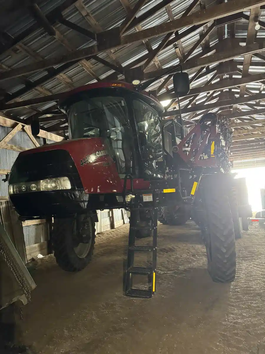 Gallery image 2 for 2019 Case IH PATRIOT 4440 Sprayer - Self Propelled