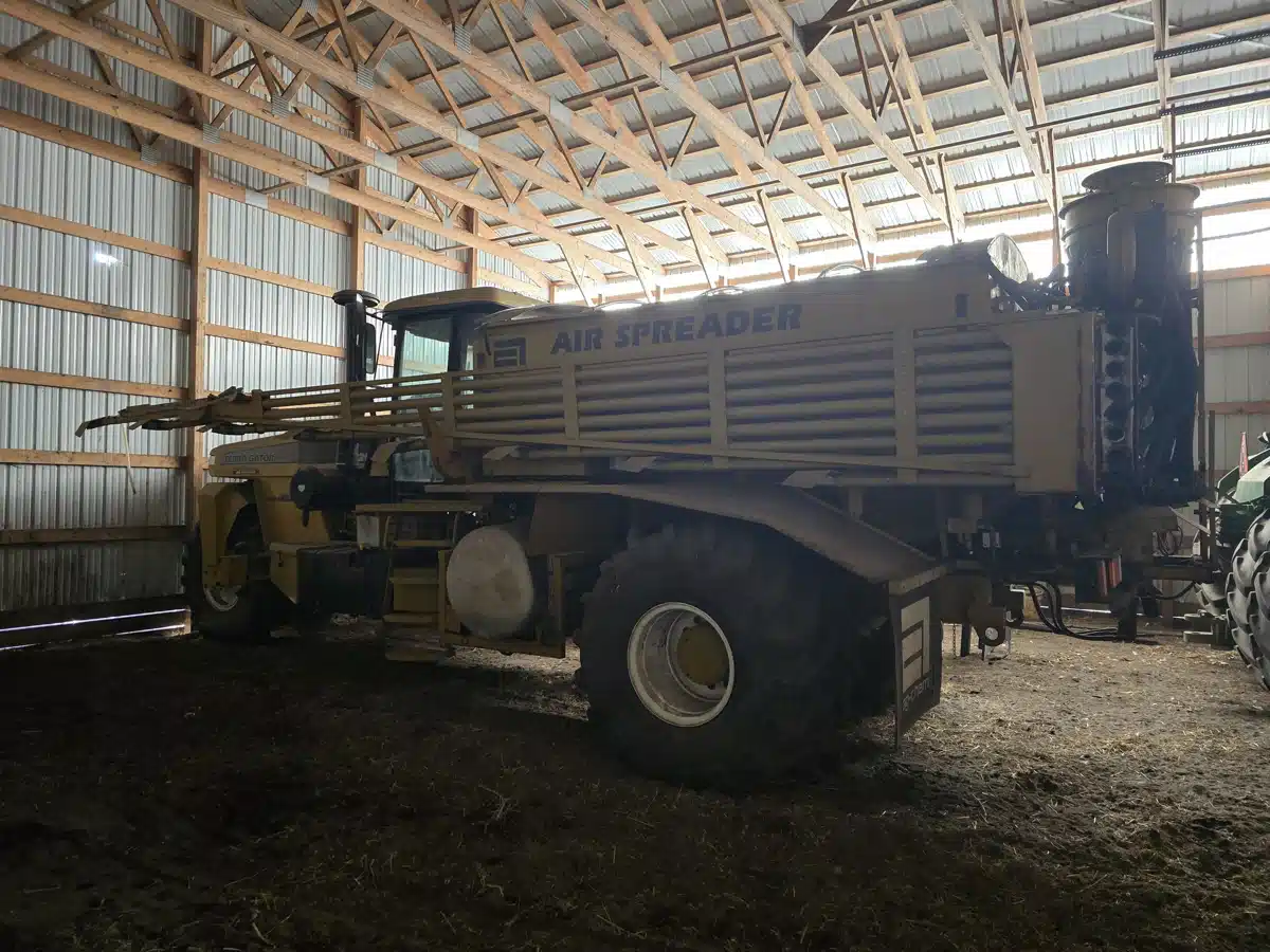 Gallery image 1 for Used 2010 Ag Chem TERRAGATOR 8203 Anhydrous Applicator