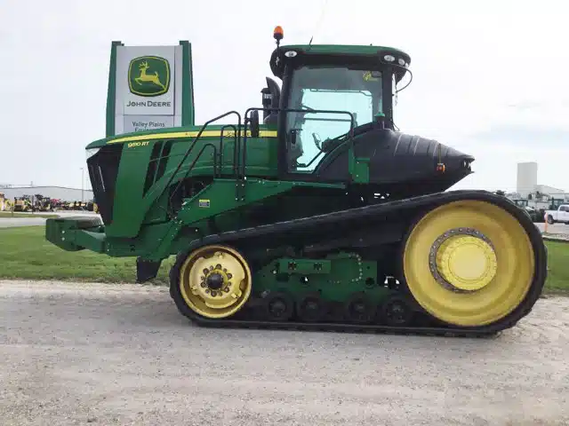 Gallery image 2 for Used 2013 John Deere 9510RT Tractor