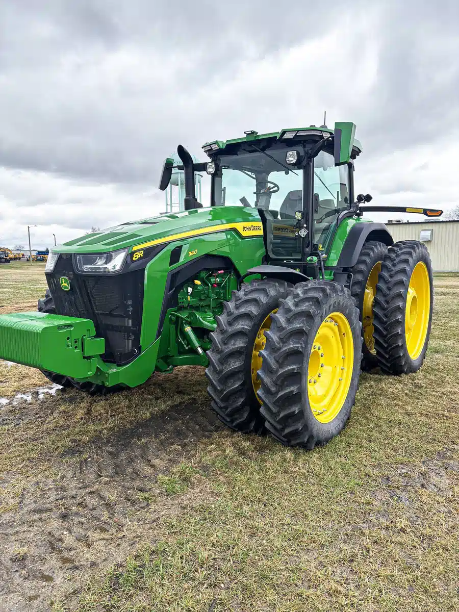 Gallery image 1 for Used 2023 John Deere 8R 340 Tractor