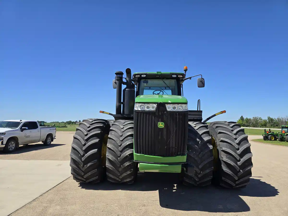 Gallery image 2 for 2012 John Deere 9510R Tractor