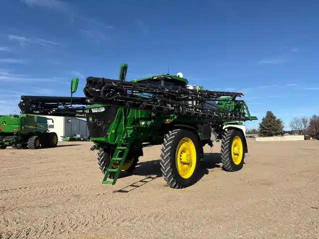 Gallery image 1 for Used 2025 John Deere 616R Sprayer - Self Propelled