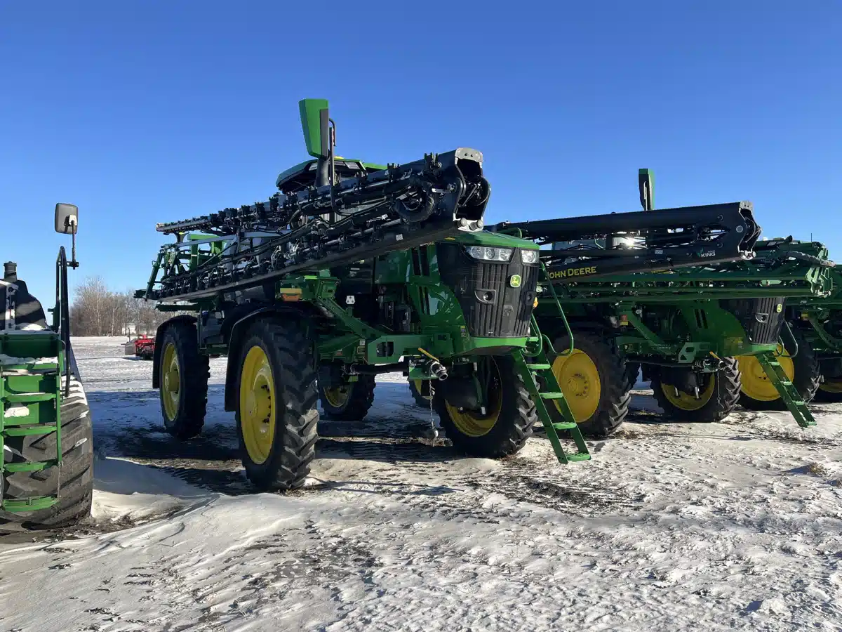 Gallery image 2 for 2025 John Deere 616R Sprayer - Self Propelled