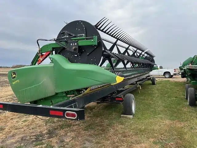 Gallery image 1 for Used 2019 John Deere 740FD Header - Draper