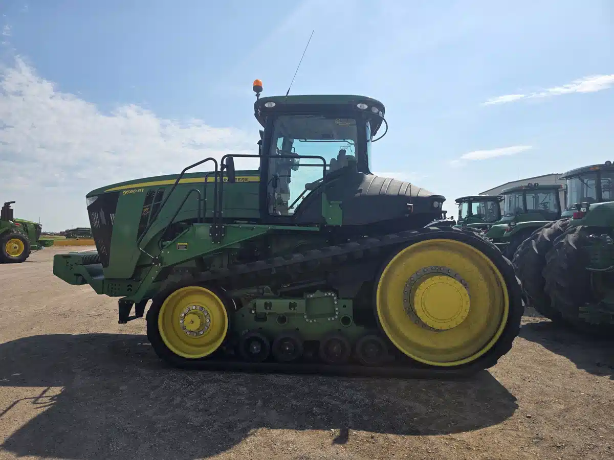 Gallery image 1 for Used 2013 John Deere 9560RT Tractor