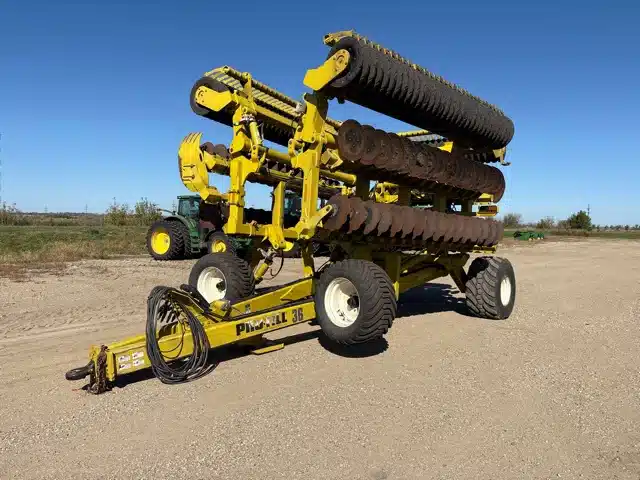 Gallery image 1 for Used 2022 Degelman PT36NT Vertical Tillage