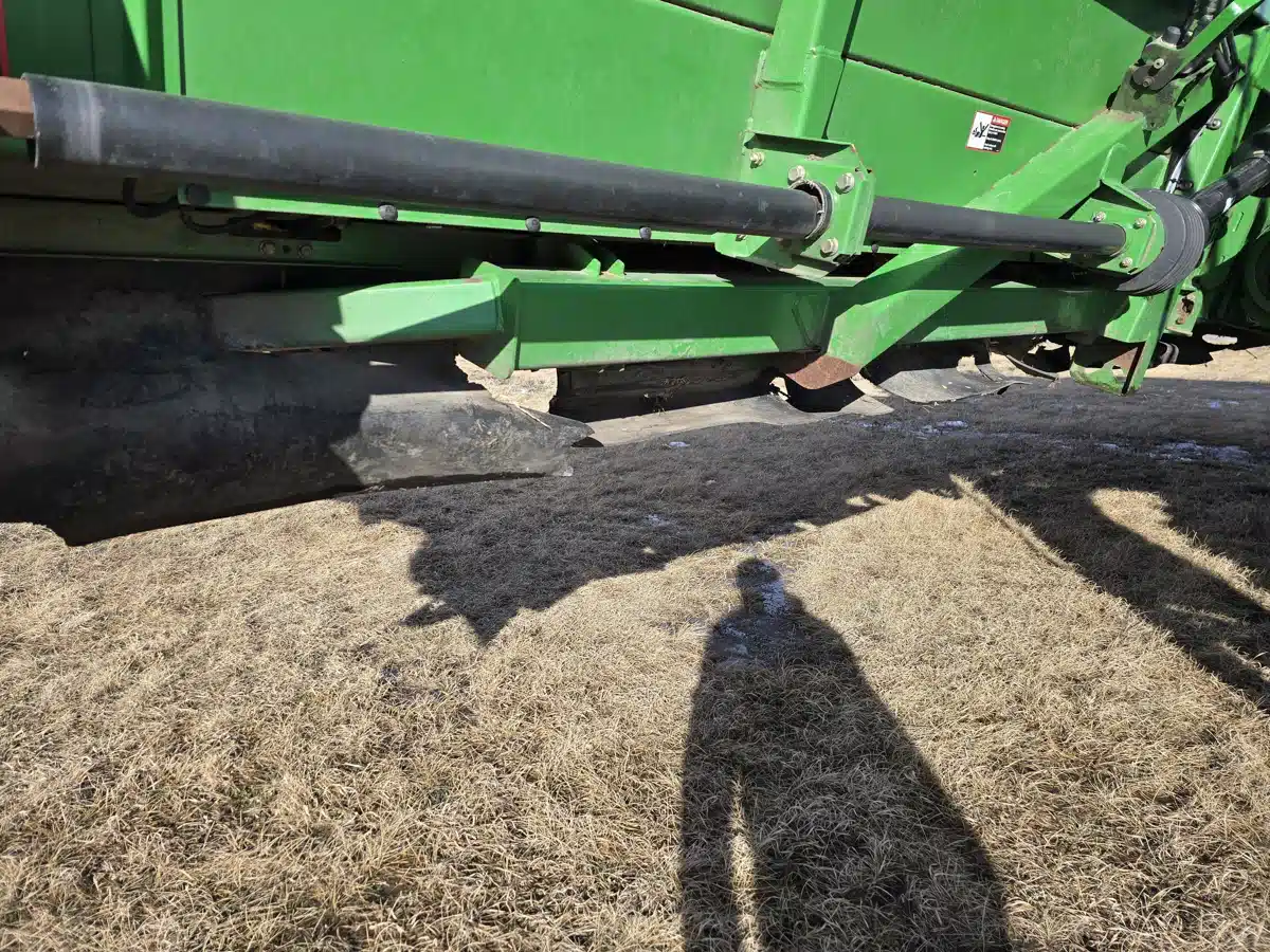 Gallery image 2 for Used 2009 John Deere 612C Header - Row Crop