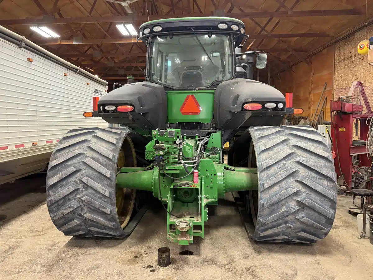 Gallery image 2 for Used 2015 John Deere 9470RT Tractor
