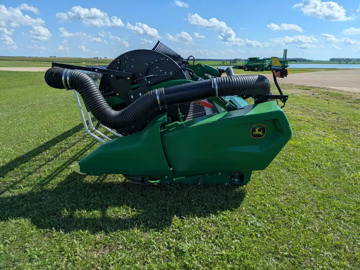 Gallery image 2 for 2023 John Deere RD45F Header - Flex