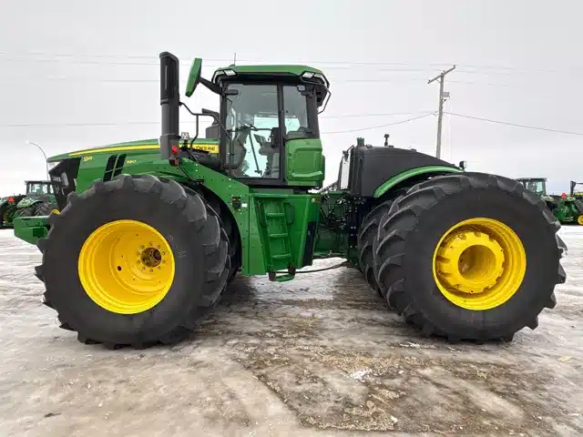 Gallery image 2 for Used 2024 John Deere 9R 590 Tractor