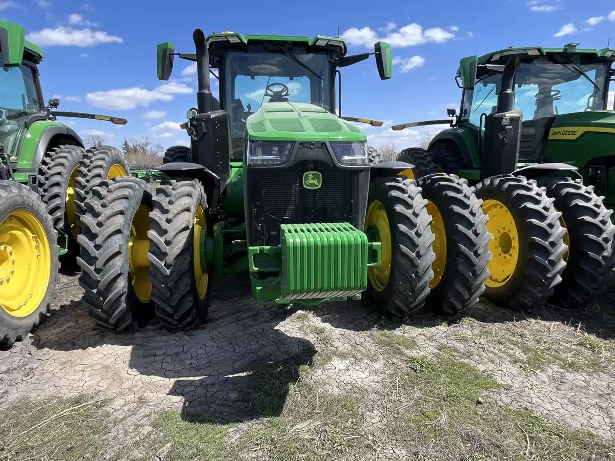 Gallery image 2 for 2025 John Deere 8R 230 Tractor