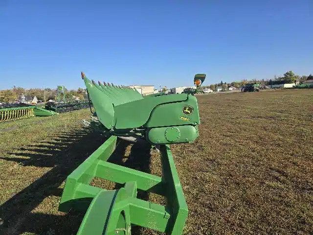 Gallery image 2 for Used 2019 John Deere 718C Header - Row Crop