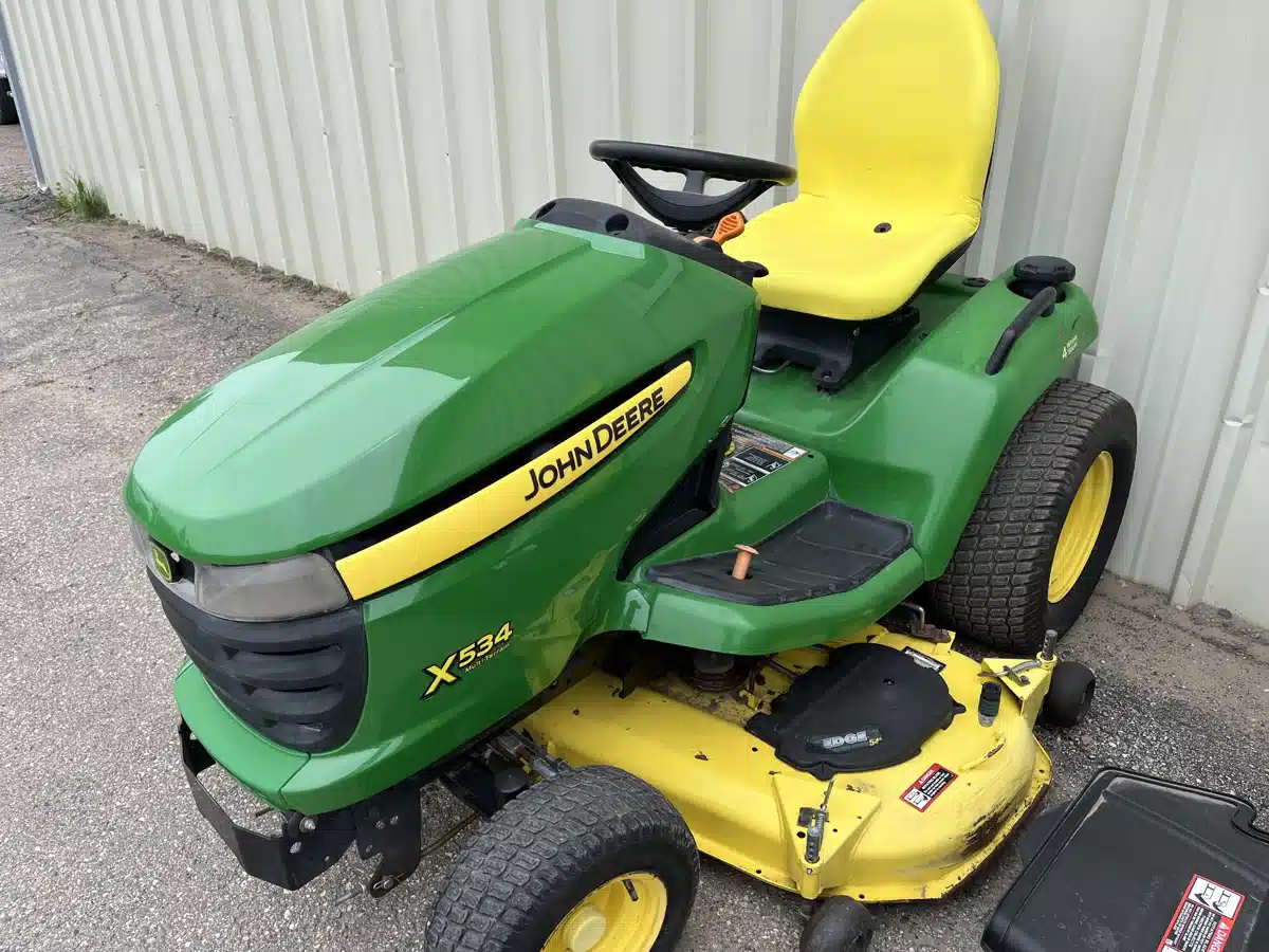 Gallery image 1 for Used 2013 John Deere X534 Lawn Tractor