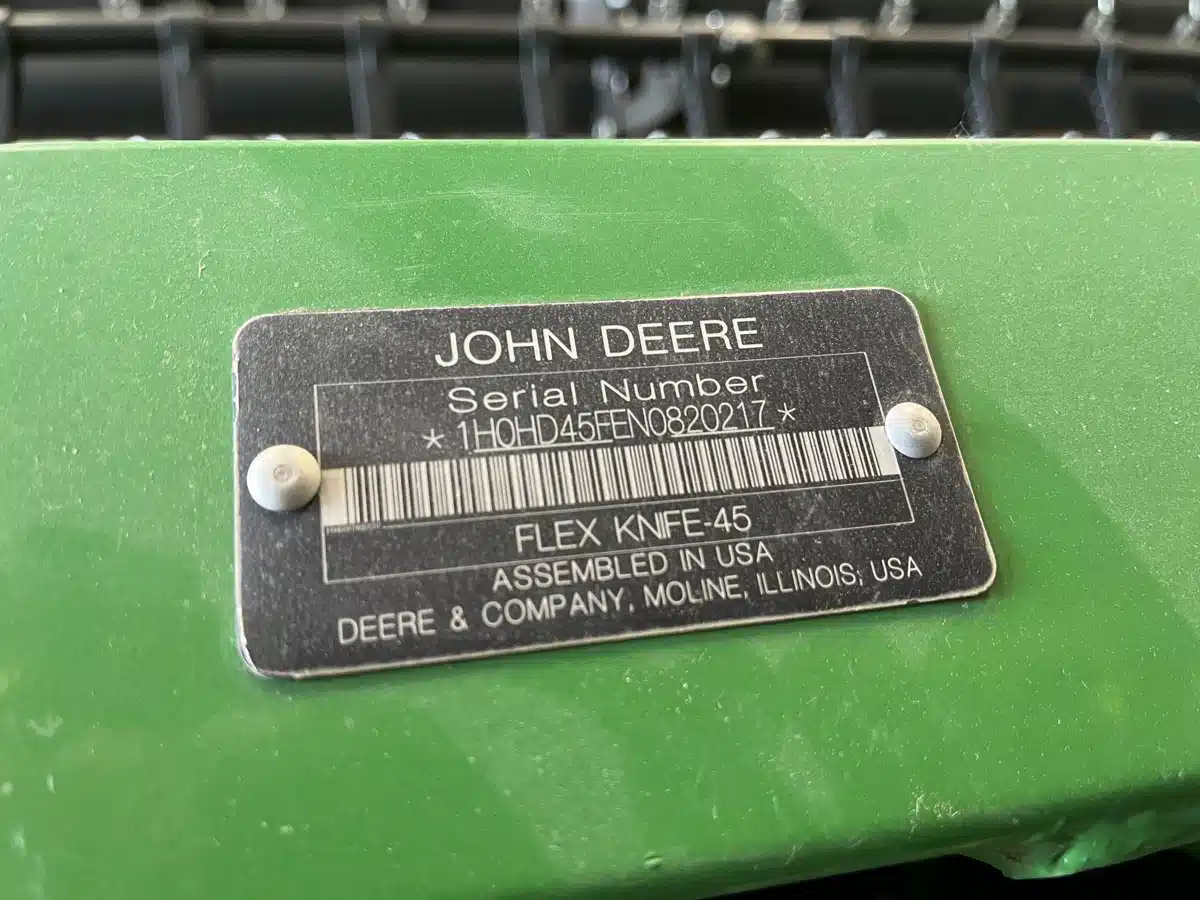 Gallery image 1 for Used 2022 John Deere HD45F Header - Flex Draper