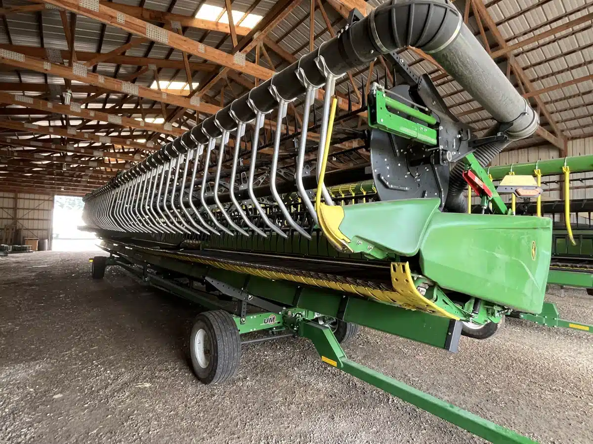 Gallery image 2 for Used 2022 John Deere HD45F Header - Flex Draper