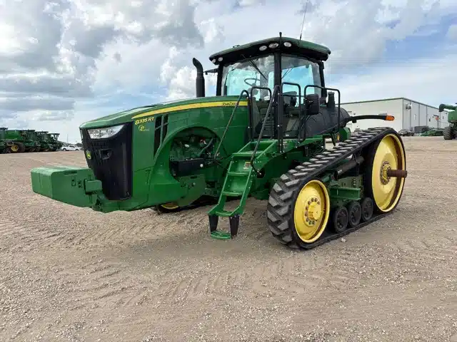Gallery image 1 for 2014 John Deere 8335RT Tractor