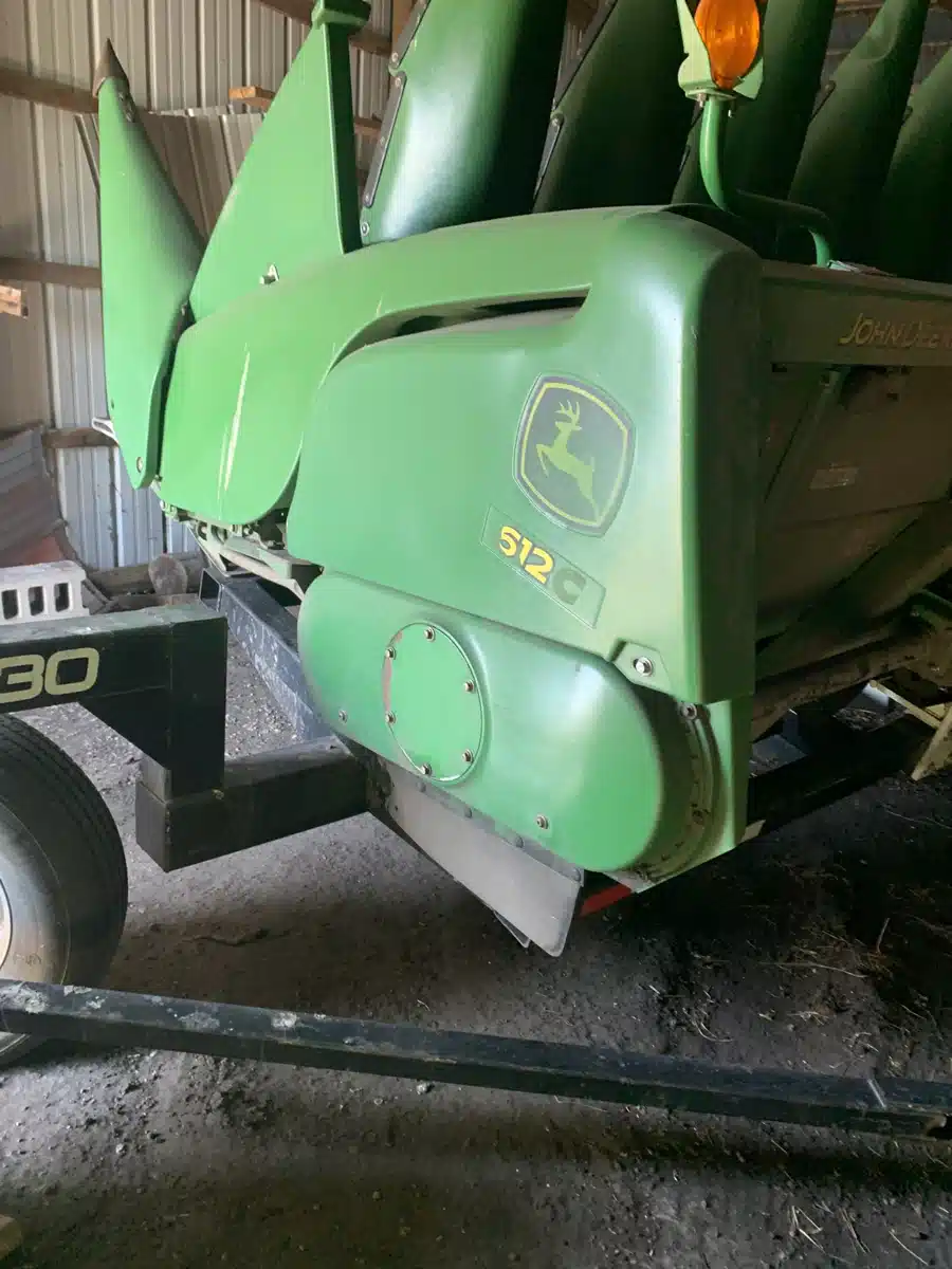 Gallery image 1 for Used 2008 John Deere 612C Header - Row Crop