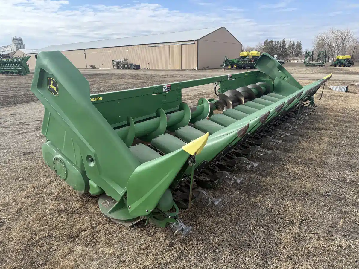 Used 2022 John Deere C12R Header - Row Crop