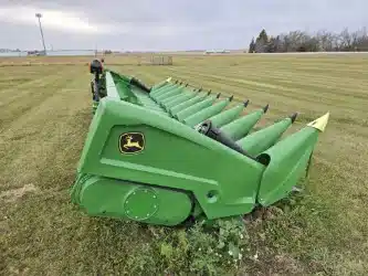 Gallery image 2 for 2024 John Deere C12R Header - Row Crop