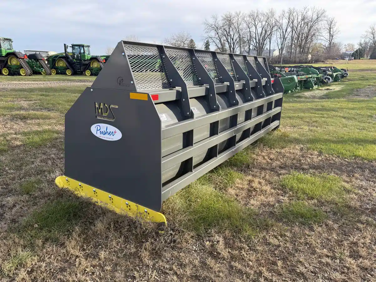 Gallery image 2 for Used 2022 MDS Manufacturing SP-WL-14 Snow Blade