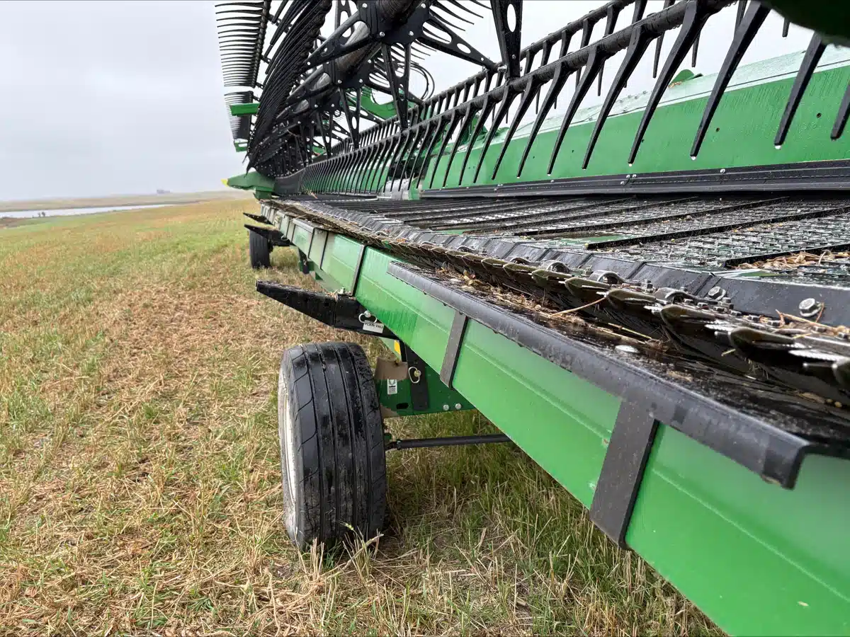 Gallery image 2 for Used 2024 John Deere HD45F Header - Flex Draper