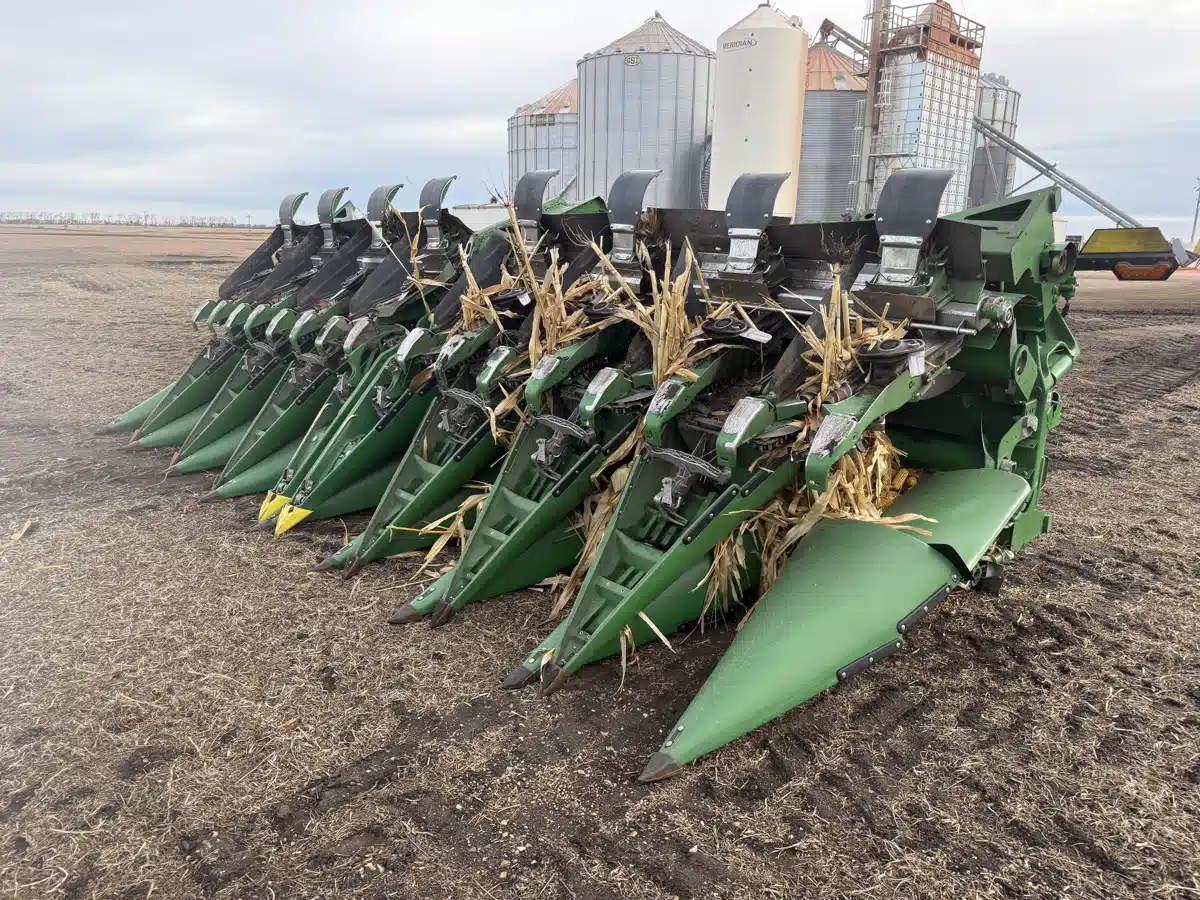 Used 2022 John Deere C16F Header - Row Crop