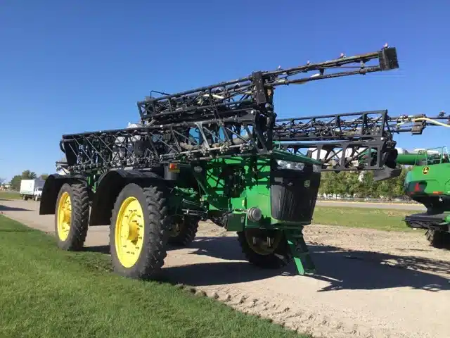 Used 2013 John Deere 4940 Sprayer - Self Propelled