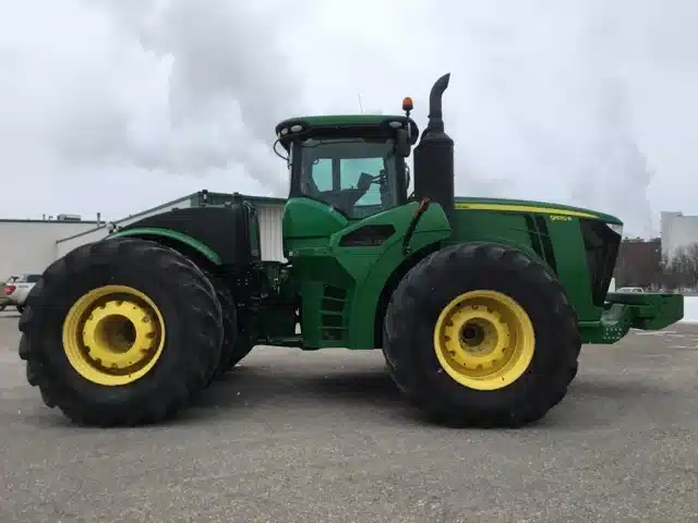 Gallery image 2 for 2017 John Deere 9570R Tractor