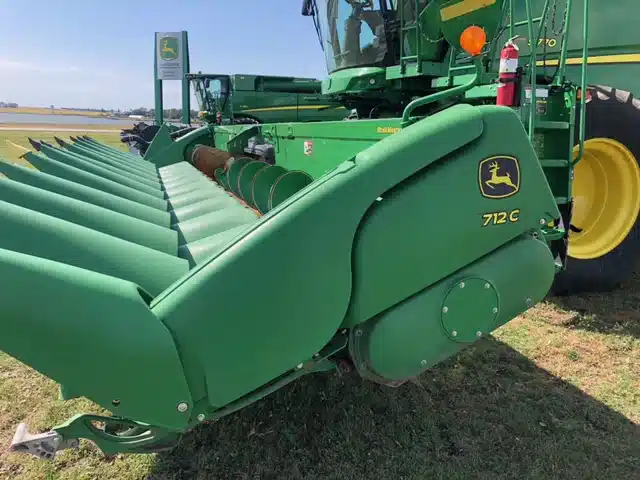 Used 2020 John Deere 712C Header - Row Crop