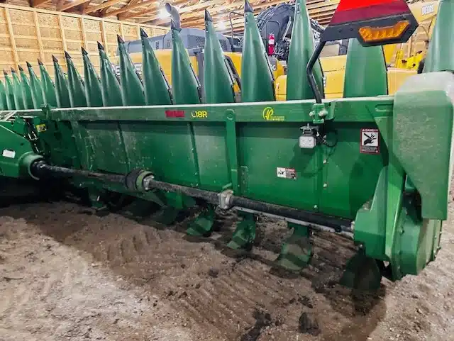 Gallery image 2 for 2023 John Deere C18R Header - Row Crop