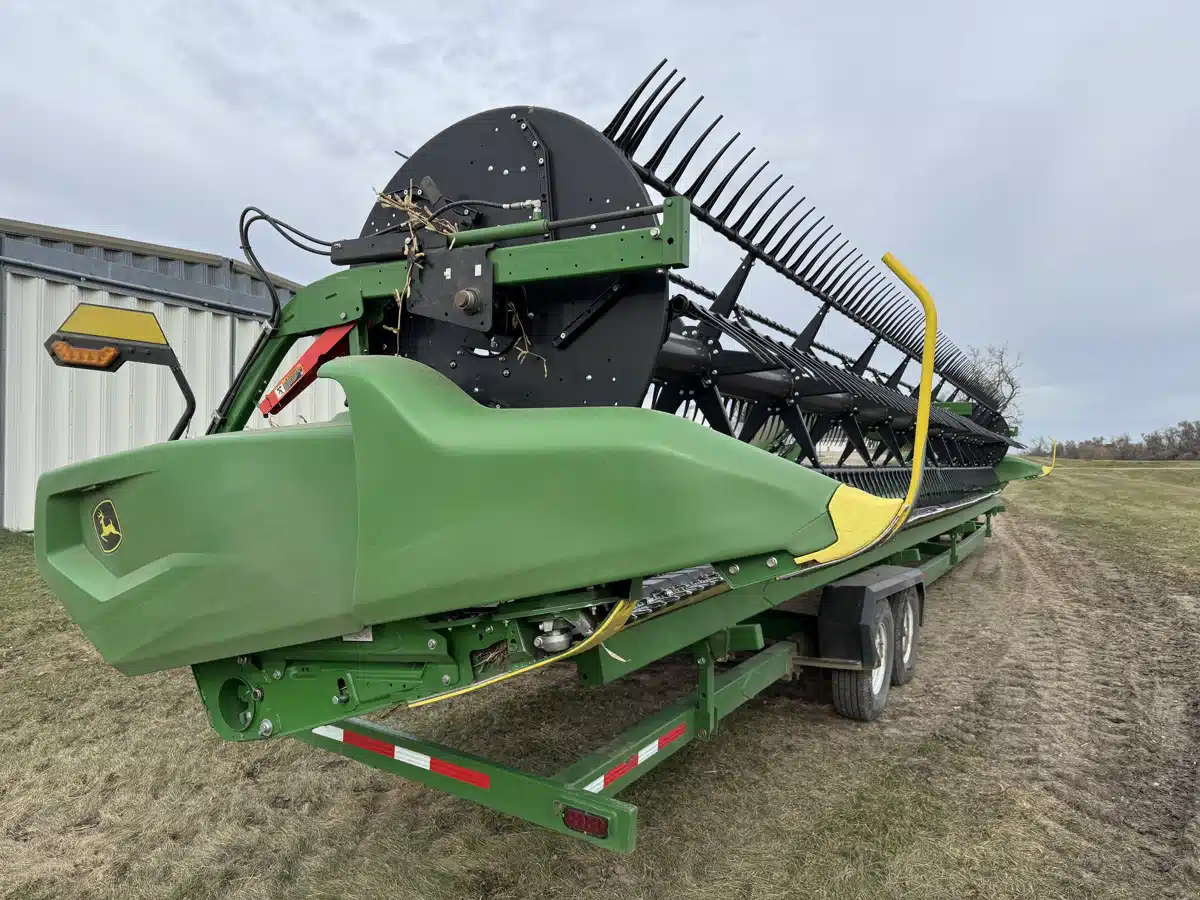 Gallery image 2 for Used 2024 John Deere RD45F Header - Flex