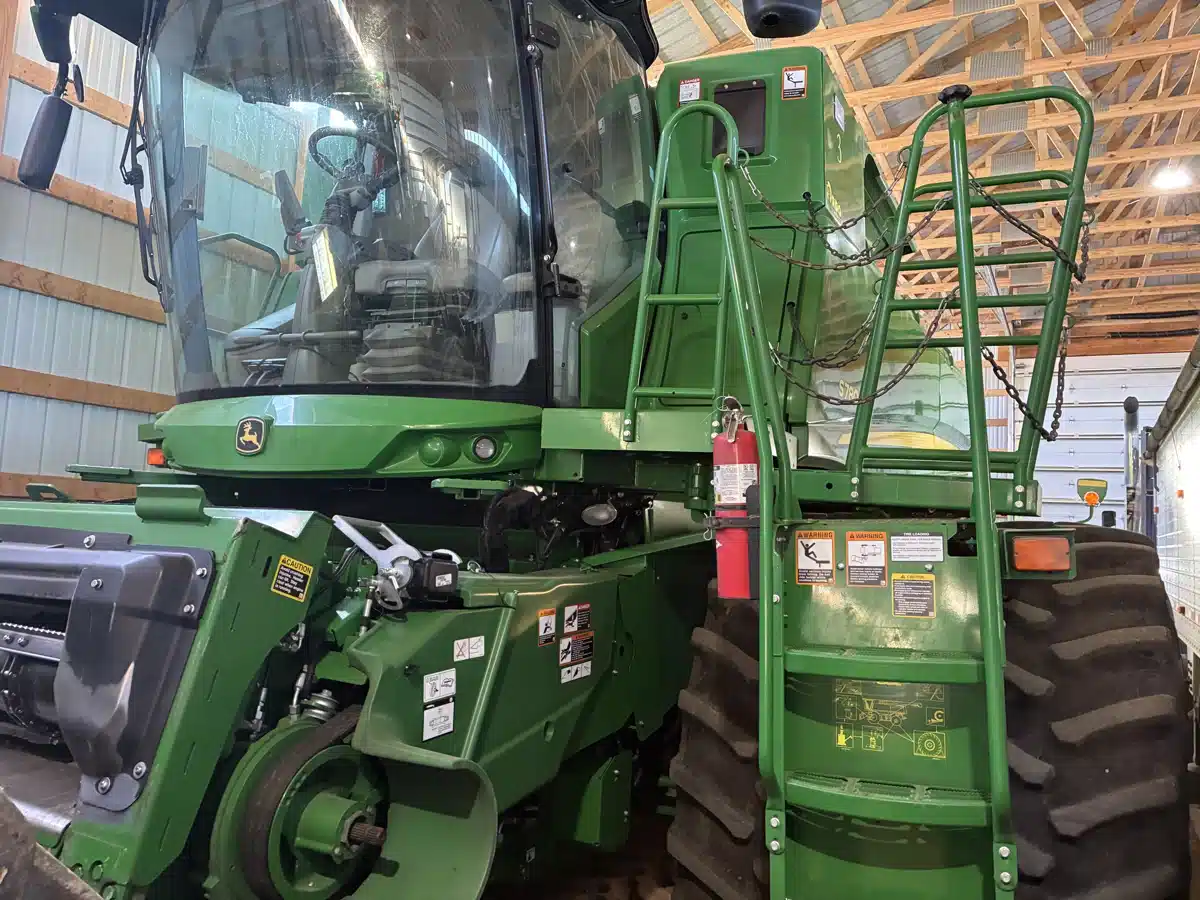 Used 2021 John Deere S780 Combine