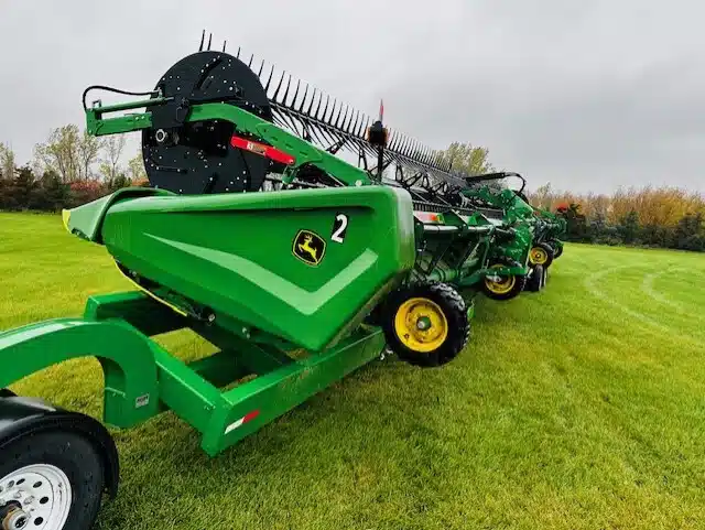 Gallery image 1 for Used 2024 John Deere HD50F Header - Flex