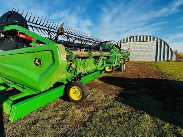 Gallery image 1 for Used 2024 John Deere HD50F Header - Flex