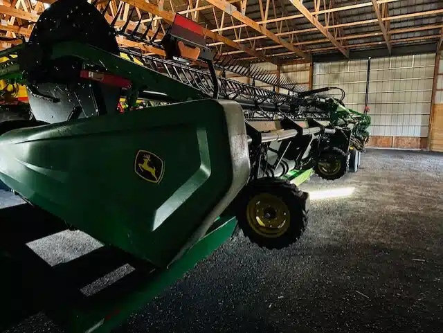 Gallery image 1 for Used 2024 John Deere HD50F Header - Flex