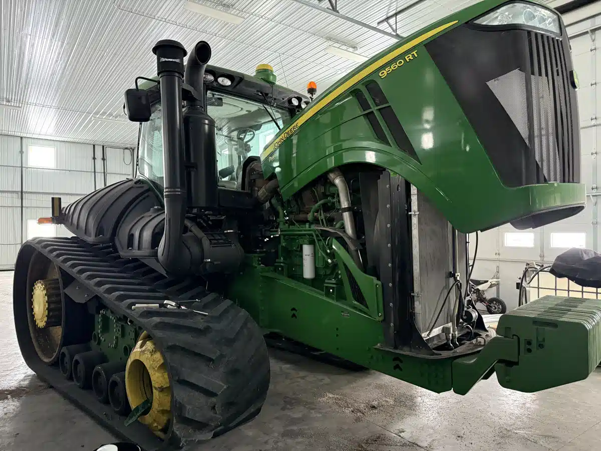 Gallery image 1 for 2013 John Deere 9560RT Tractor