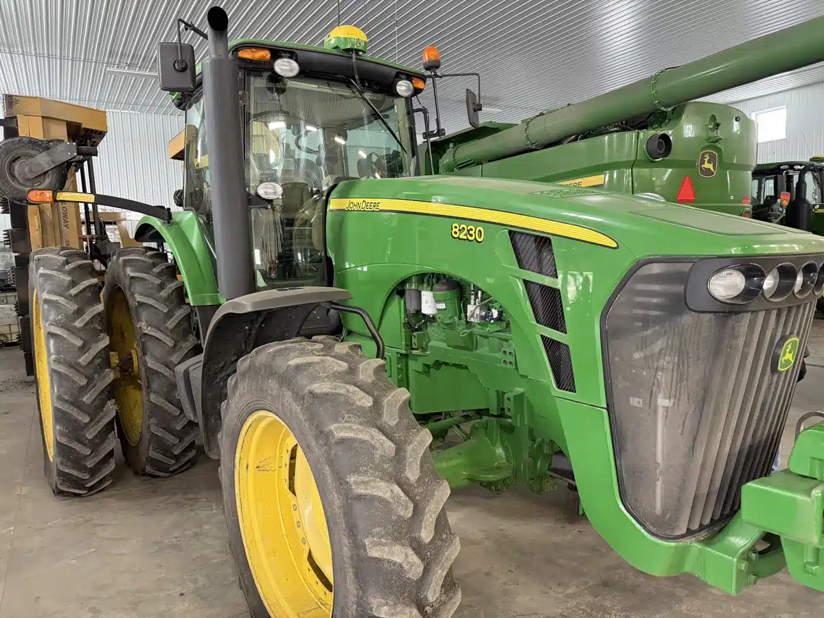 Gallery image 2 for 2008 John Deere 8230 Tractor