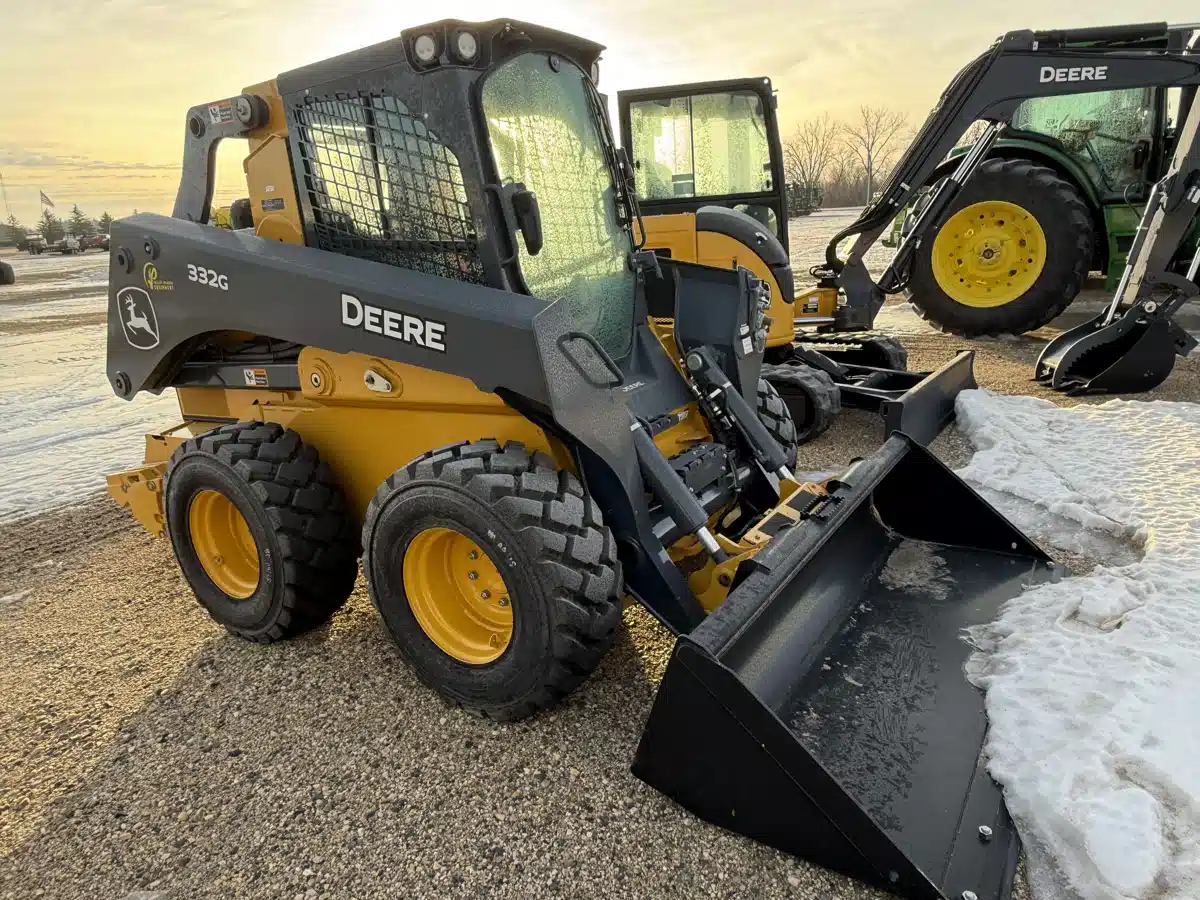 Gallery image 1 for 2023 John Deere 332G Skid Steer