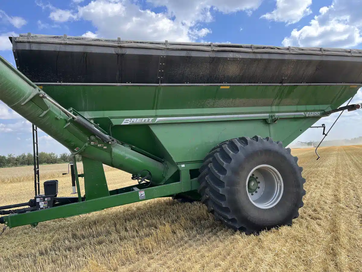 Gallery image 2 for 2020 Brent V1300 Grain Cart
