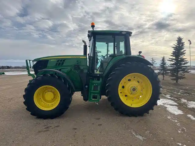 Gallery image 2 for 2024 John Deere 6155M Tractor