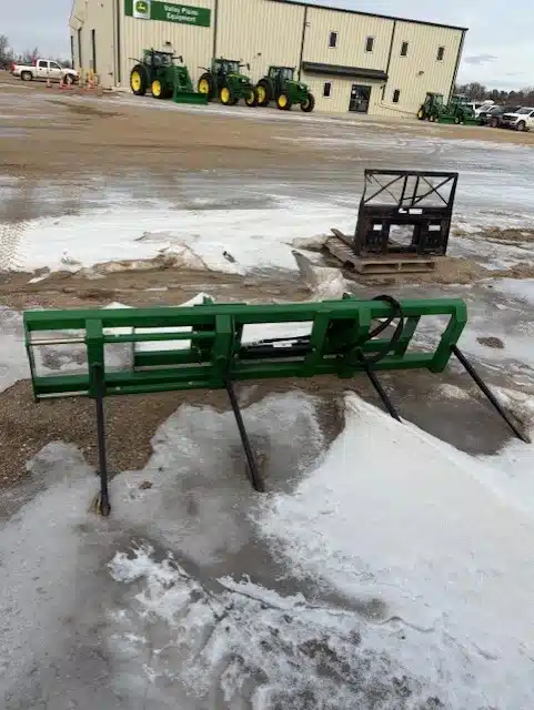 Gallery image 2 for 2023 MDS Manufacturing HDDBS-04G Bale Spear