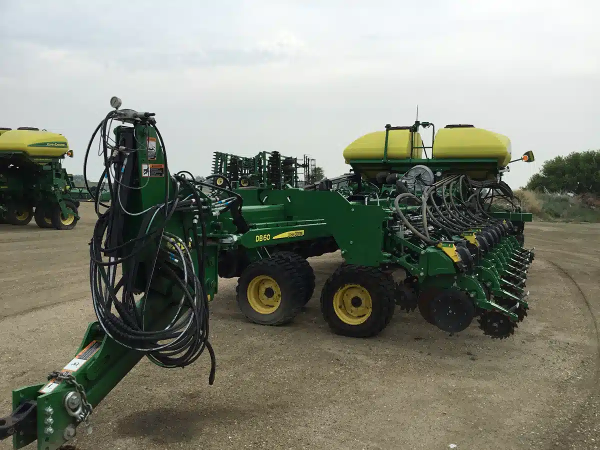 Gallery image 2 for 2021 John Deere DB60 Planter