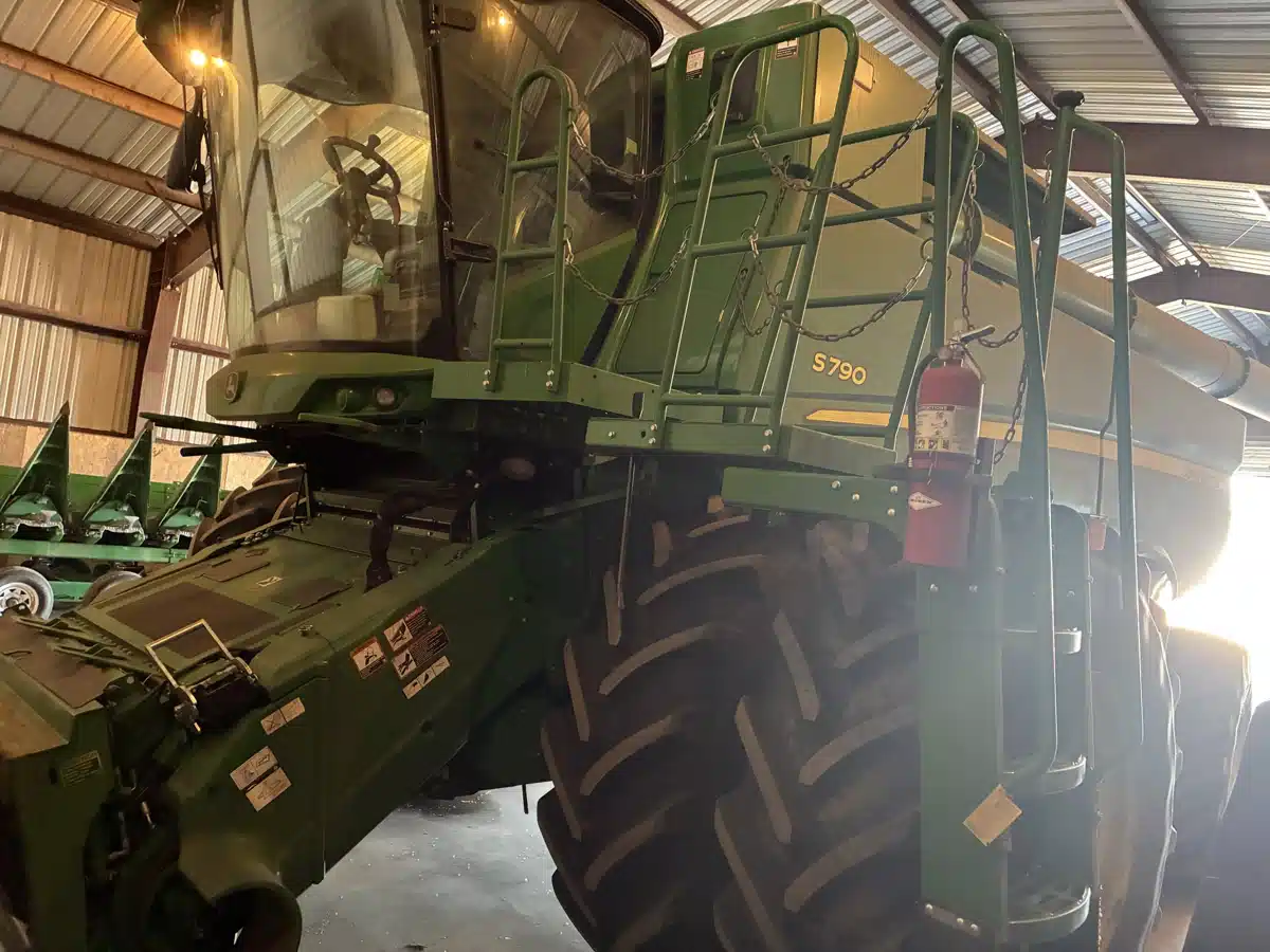 2021 John Deere S790 Combine