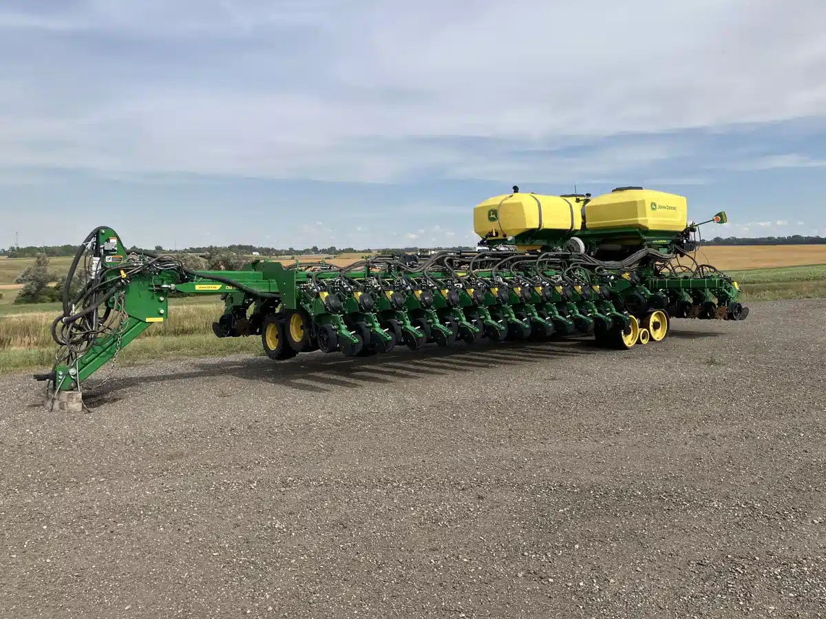 Photo de la Galerie 1 pour 2022 John Deere DB66 Planteur