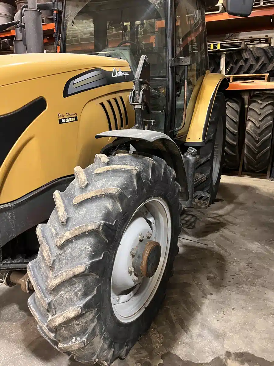 Gallery image 2 for 2008 Challenger MT475B Tractor