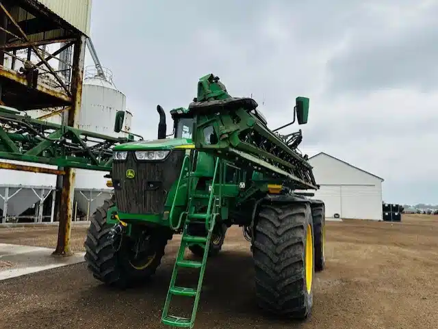 Gallery image 1 for 2022 John Deere 616R Sprayer - Self Propelled