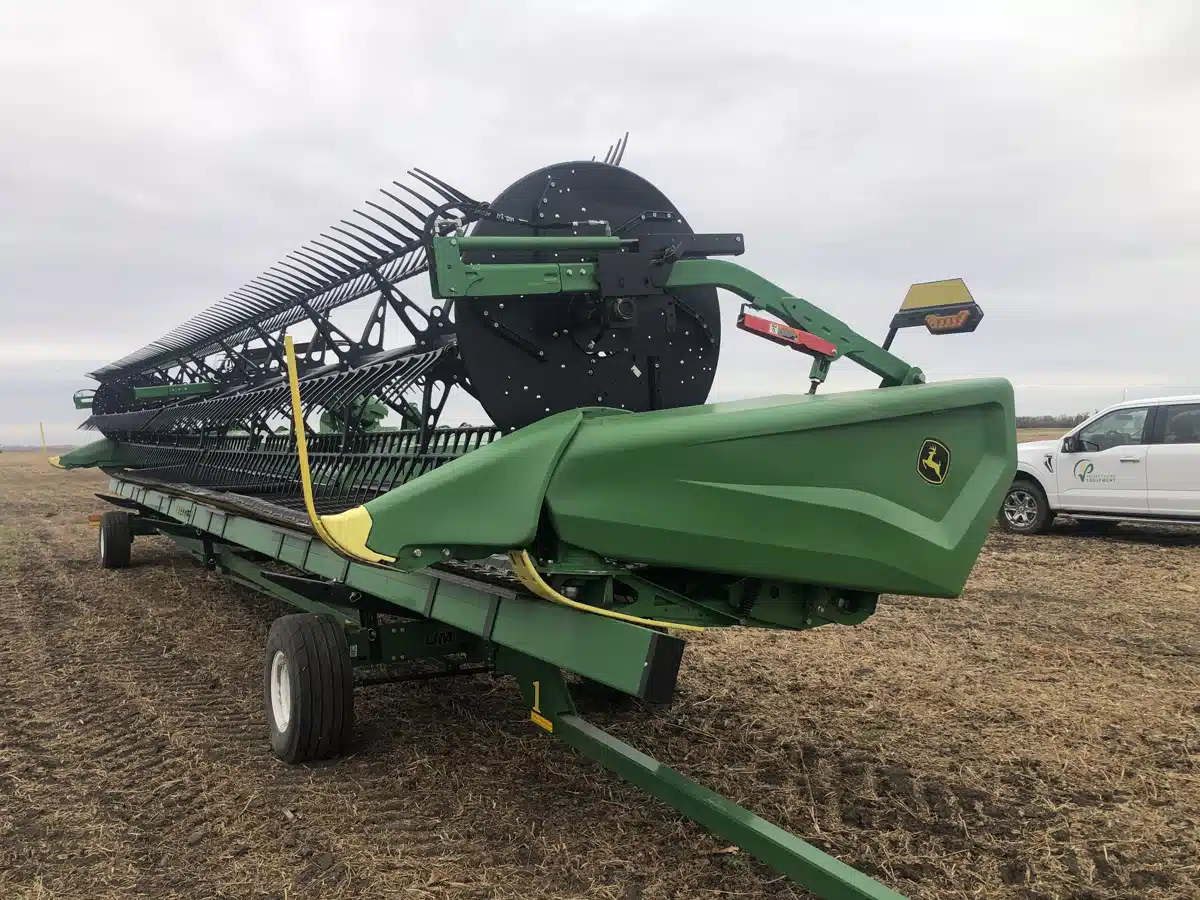 Gallery image 2 for 2024 John Deere HD45F Header - Flex Draper