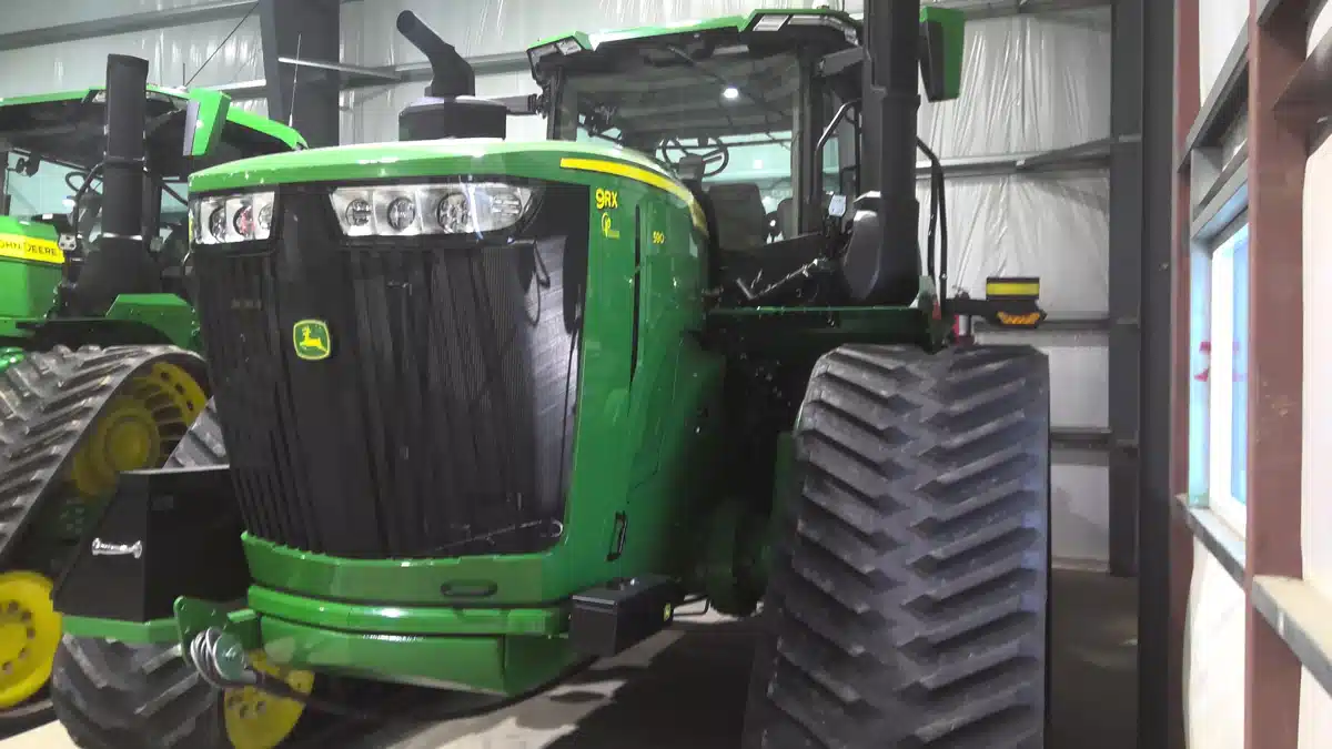 Photo de la Galerie 2 pour 2025 John Deere 9RX 590 Tracteur